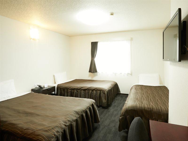 Osaka Corona Hotel מראה חיצוני תמונה