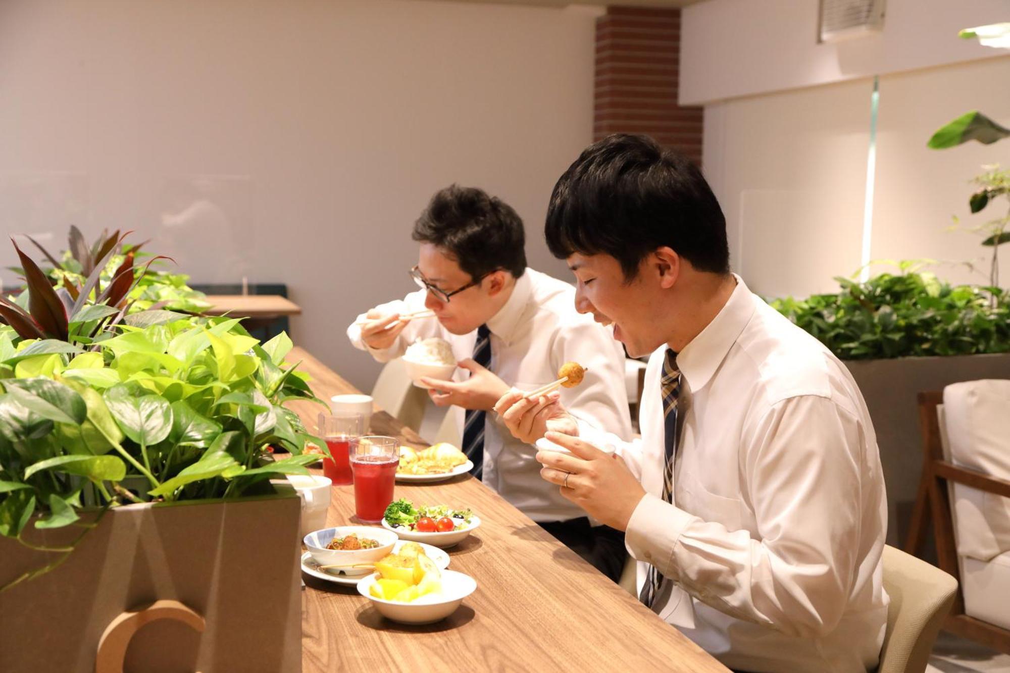 Osaka Corona Hotel מראה חיצוני תמונה
